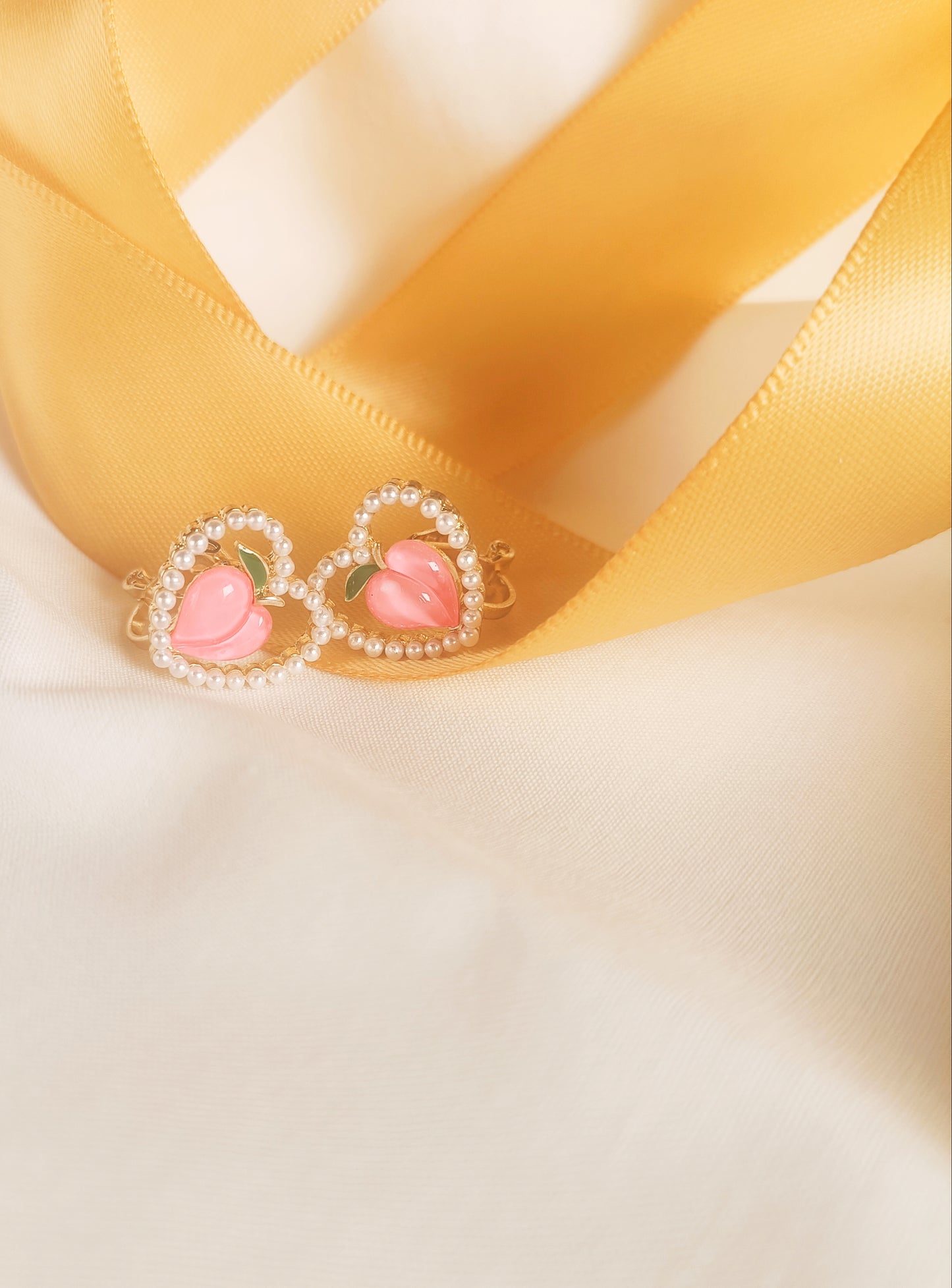 Peachy Love Earrings