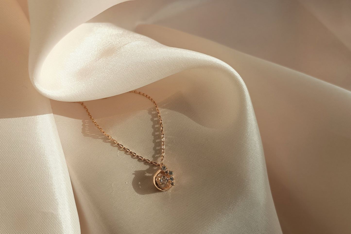 Asteroid Rose gold Zircon  Necklace